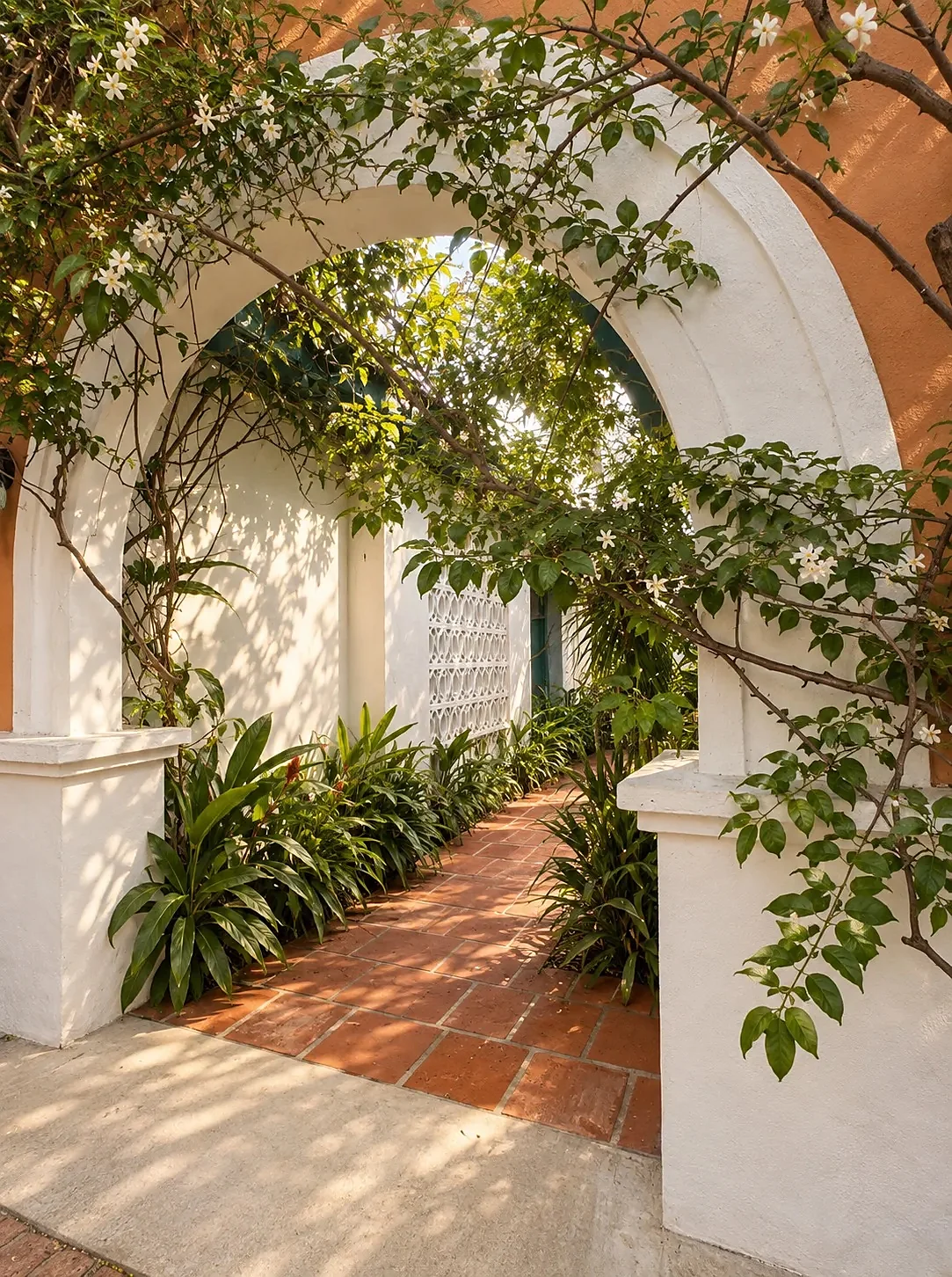 El arco con jazmín